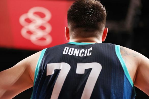 DONČIČ košaRKARJEM