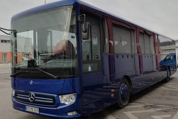 Mercedes - avtobus