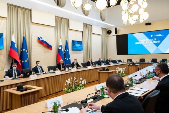Svet za nacionalno varnost je na svoji 4. redni seji obravnaval različne nacionalne varnostne vidike ruske agresije na Ukrajino. | Avtor Kabinet predsednika vlade