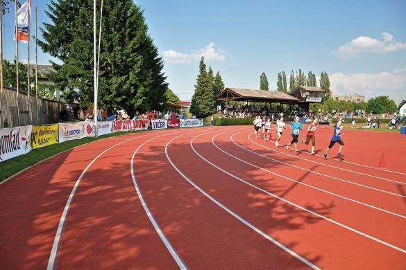Atletski stadion poljane