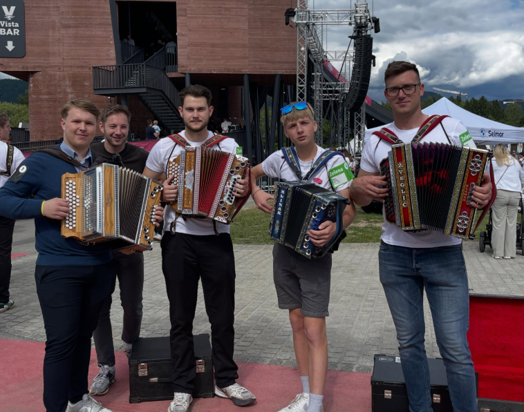 Posnetek zaslona 2026-05-17 192757